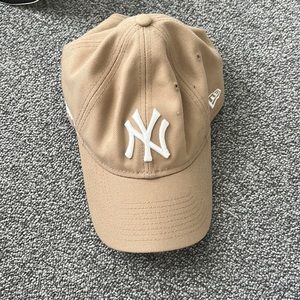NEW ERA YANKEES x MOMA COLLAB
